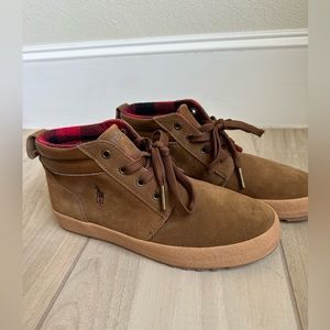 Polo Suede Lace-Up shoes